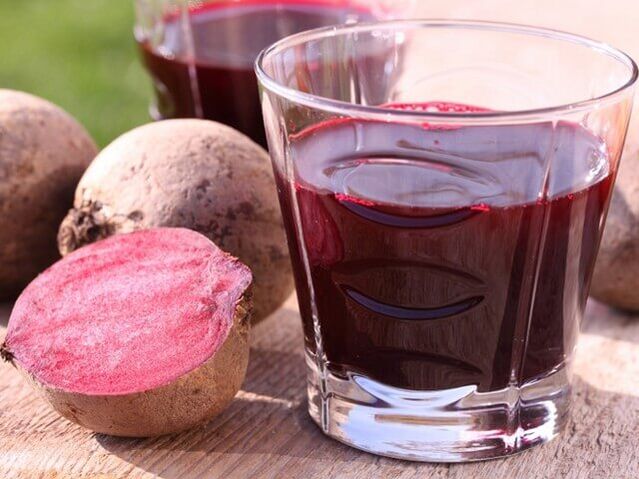 Frischer Rübensaft ist ein anthelmintisches Getränk für schwangere Frauen